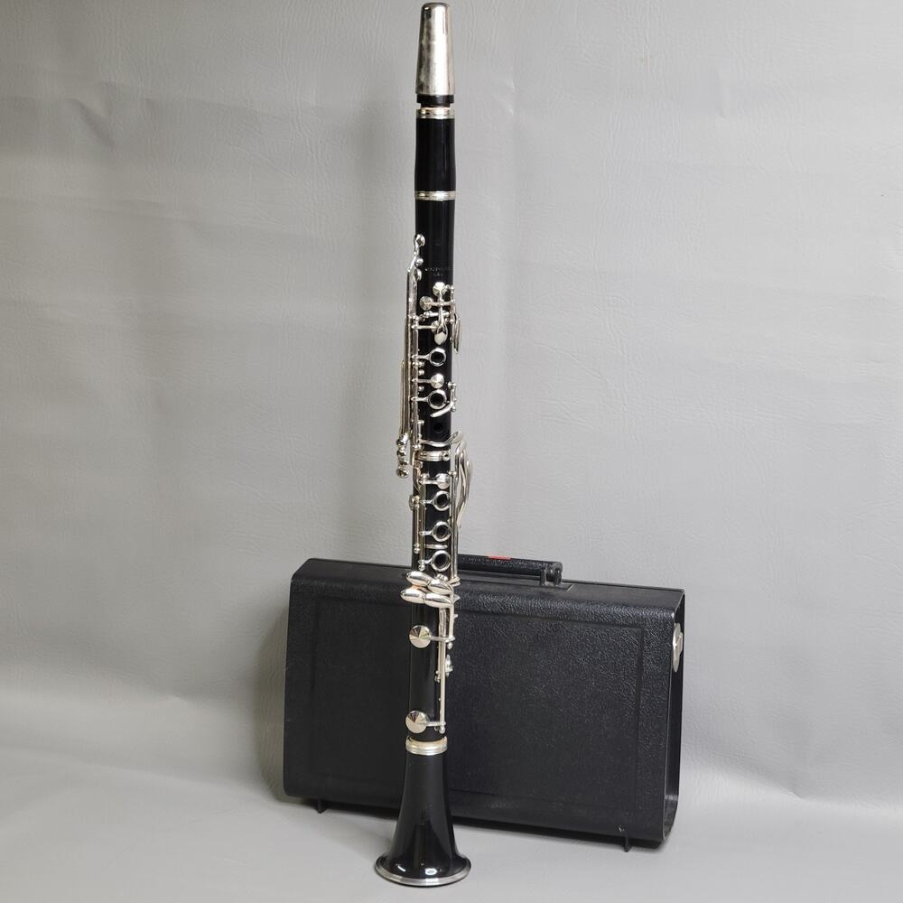 Vintage King Clarinet w/ Hard Carrying Case Kenosha WI USA B41052